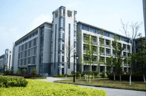 國(guó)內(nèi)低調(diào)又神秘的一所大學(xué),專(zhuān)業(yè)水平國(guó)內(nèi)頂尖,可惜名氣小了點(diǎn)