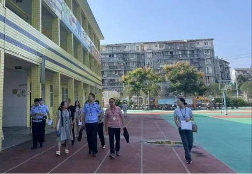 守護(hù)師生食品安全 郫都區(qū)五部門(mén)聯(lián)合開(kāi)展學(xué)校食品安全專(zhuān)項(xiàng)檢查