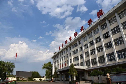 潞安大學(xué) 打造品牌培訓(xùn) 培養(yǎng)金牌學(xué)員