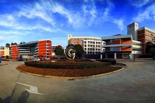 剛剛 2018安徽高考分數線劃定 一本文科550分 理科505分 文科最高678分 理科最高713分