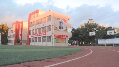 護(hù)校安園 城西社區(qū)完小抓實(shí)平安校園建