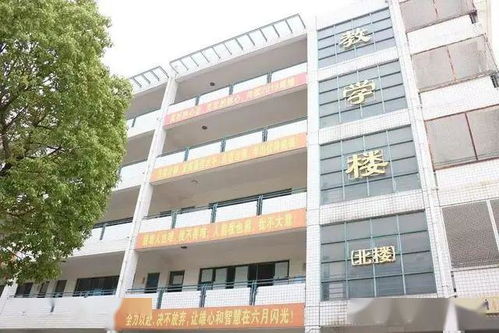 高考不 高烤 ,廬江增配600多臺空調為考生助力