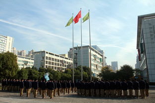 合肥八中舉行2017國旗護衛隊交接儀式