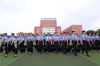 職業教育前途廣闊大有可為:南昌向遠軌道技術學校肖志平校長訪談